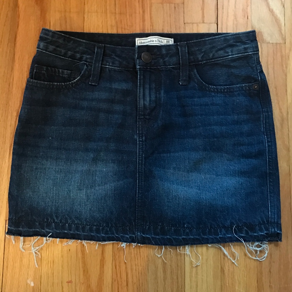 Abercrombie Denim Skirt (00)
